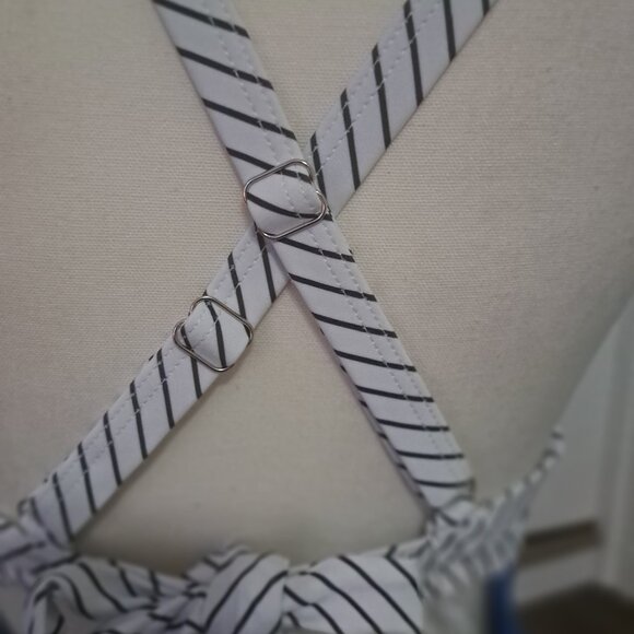 B2prity Cutout One Piece Swimsuit V Neck Wrap Tie Back Tummy Control XL NWT - Picture 6 of 9